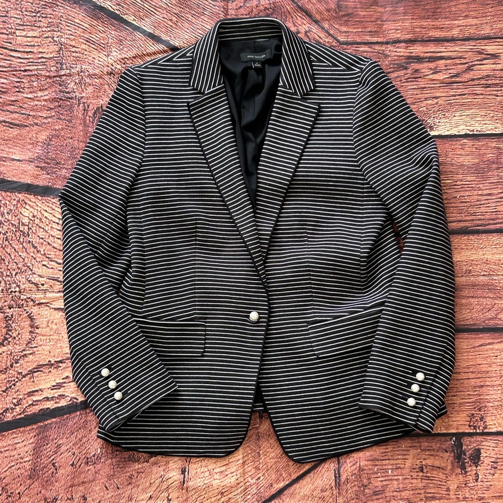 Ann‎ Taylor Striped Blazer with Pearl Buttons Size 14